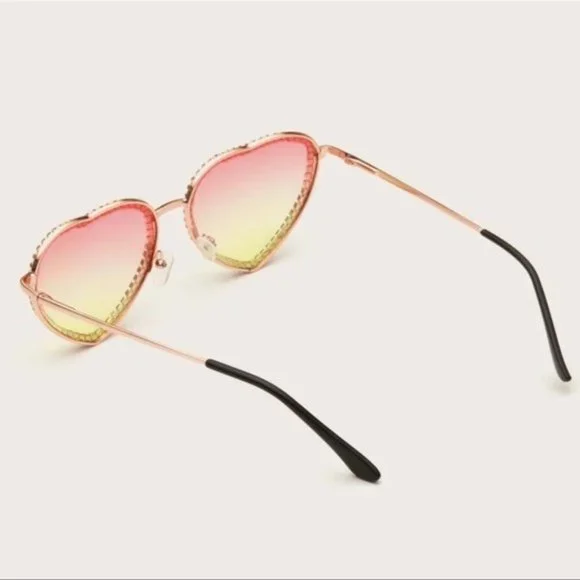 Heart Shaped Sunglasses Ombre Crystal Rhinestone Glasses Pink Yellow Nwt - Picture 3 of 4